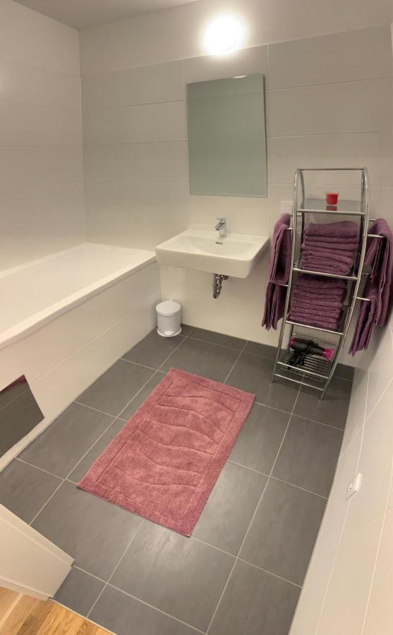 Modern Airconditioned City Apartment Close To Vic 비엔나 외부 사진